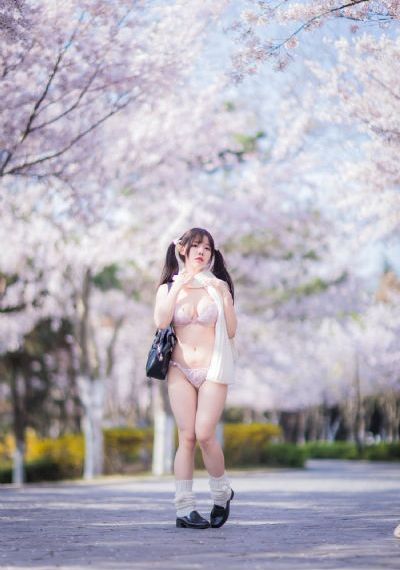 日韩免费A片奶头_DVD在线观看电视