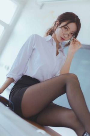 亚洲一区二区成av人在线观看_高清国产国语三级