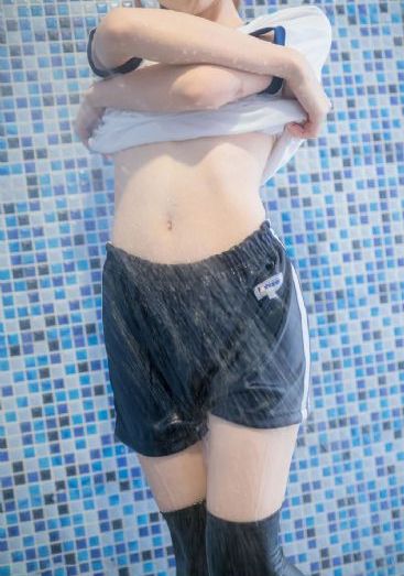 日本美女天天看片_DVD高清完整版播放